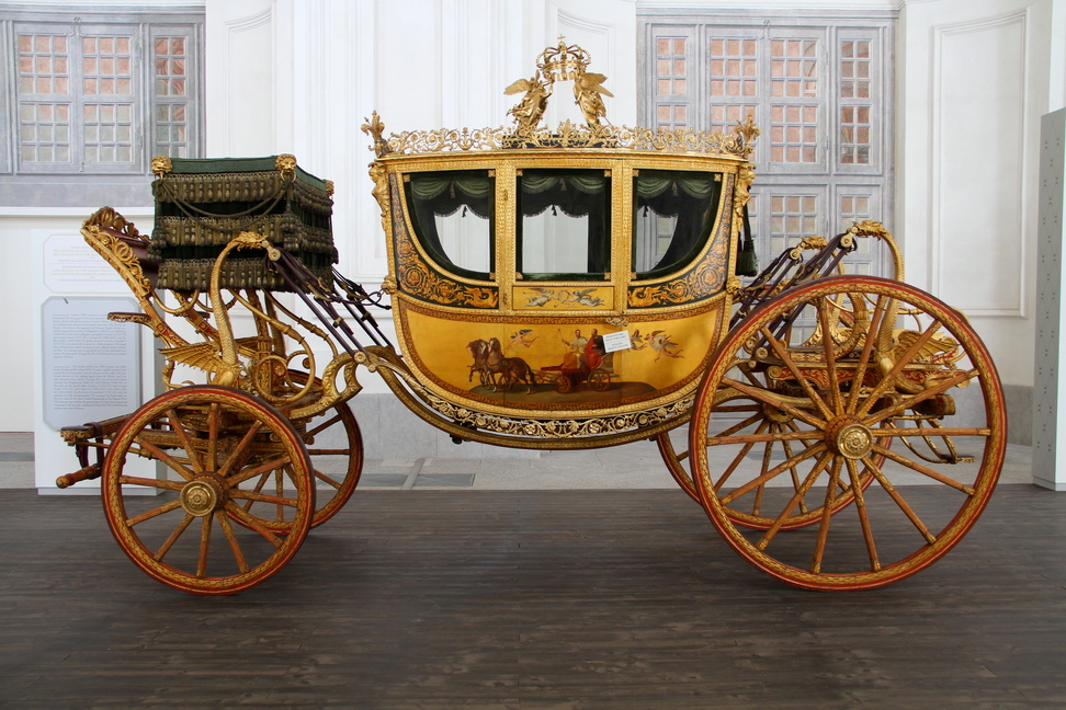 Carrozze Reali_097.JPG - Costata 7500 zecchini, la berlina fu consegnata a Ferdinando III nel giugno 1818.
